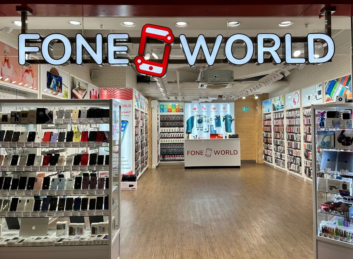 Foneworld Shop Front