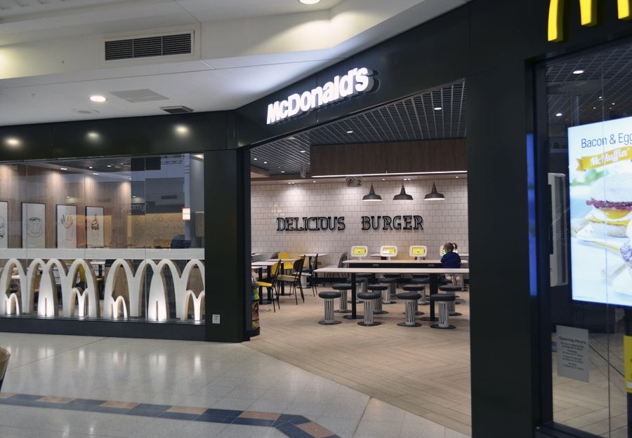 McDonalds store front-min.e796de60